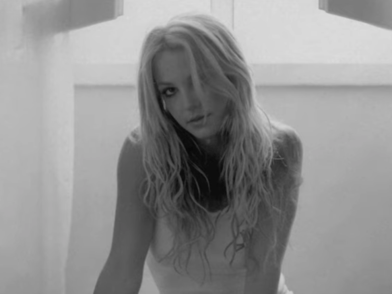 Britney Spears shares about her TOXIC FAMILY