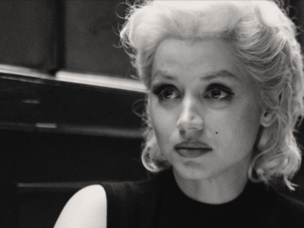 Toxic People: “Blond” Toxic Presentation of Marilyn Monroe